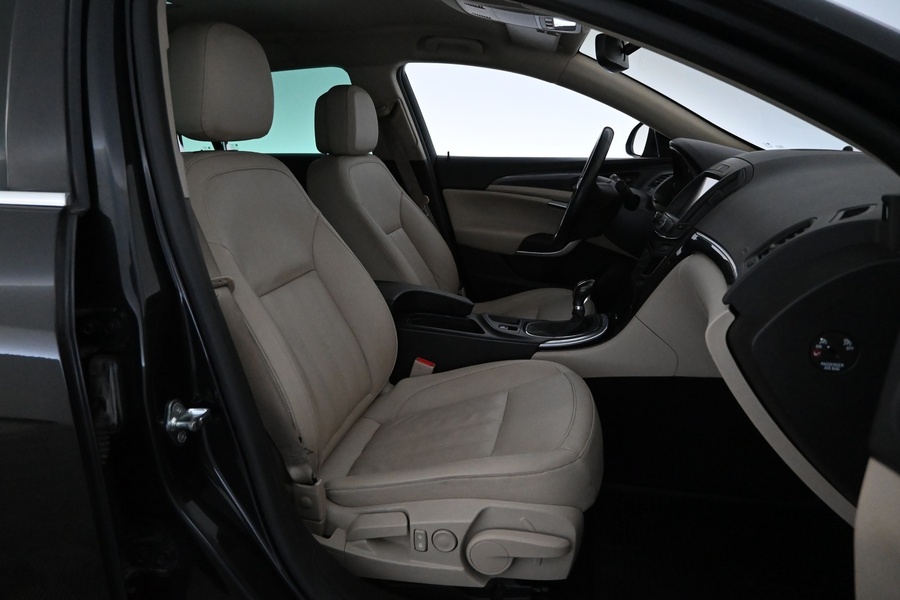 Opel Insignia vaihtoauto