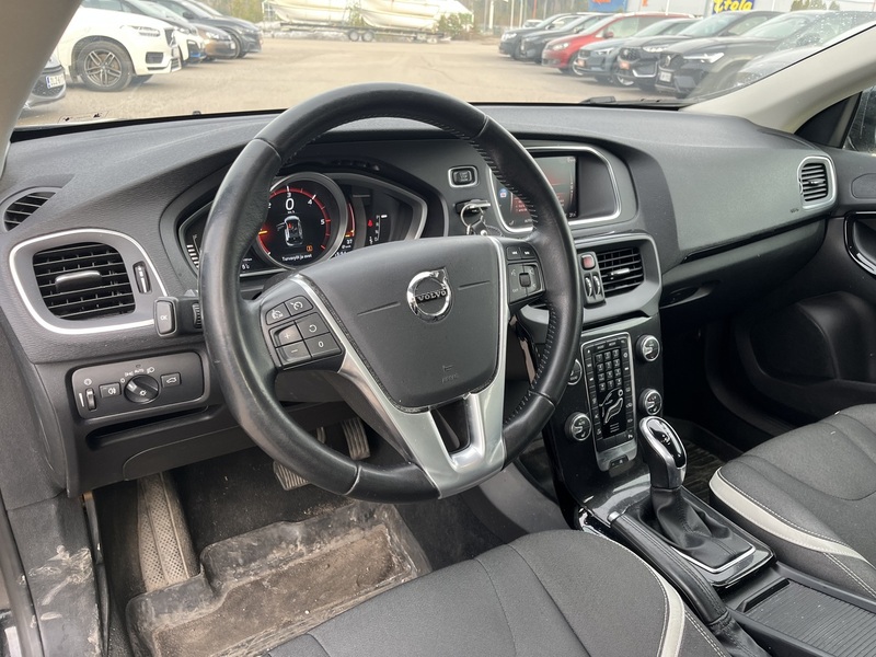 Volvo V40 vaihtoauto