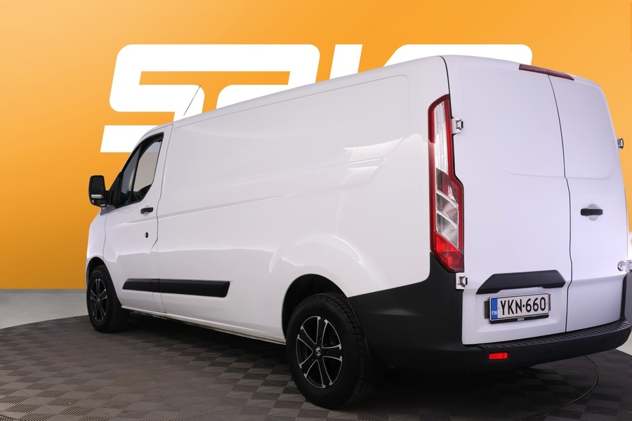 Ford Transit Custom vaihtoauto