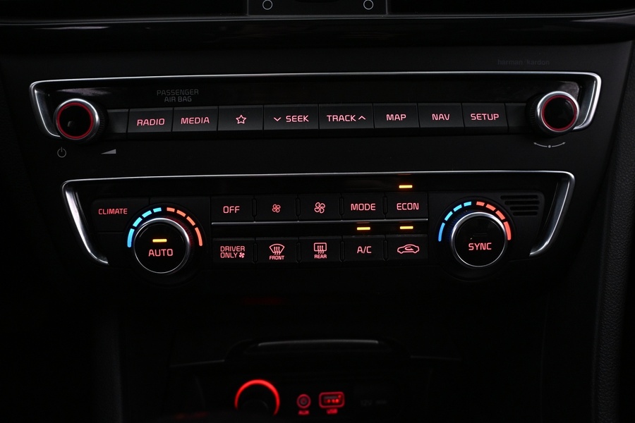 Kia Optima vaihtoauto