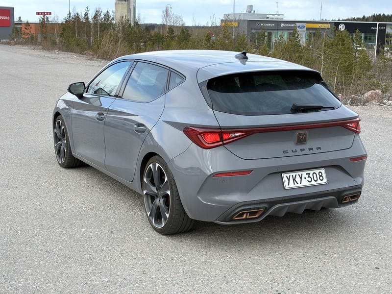 Cupra Leon vaihtoauto