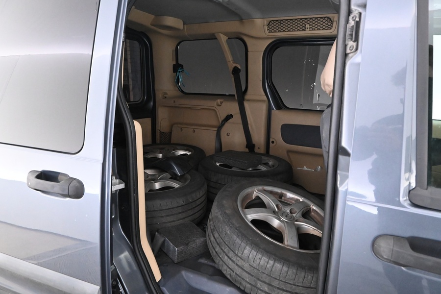 Ford Tourneo Connect vaihtoauto