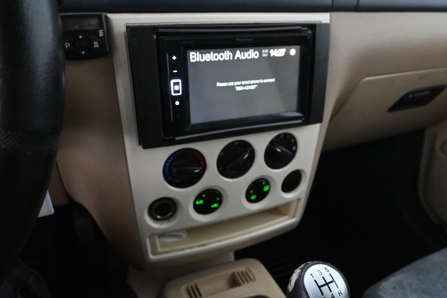 Ford Tourneo Connect vaihtoauto