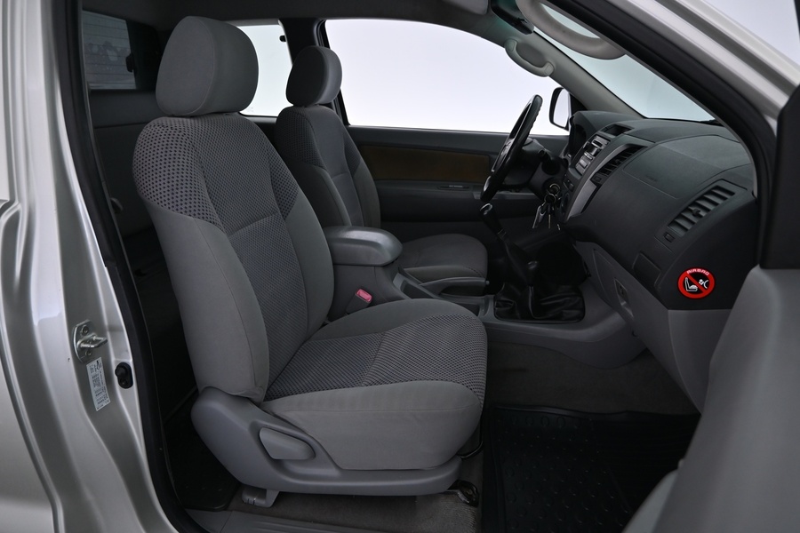 Toyota Hilux vaihtoauto