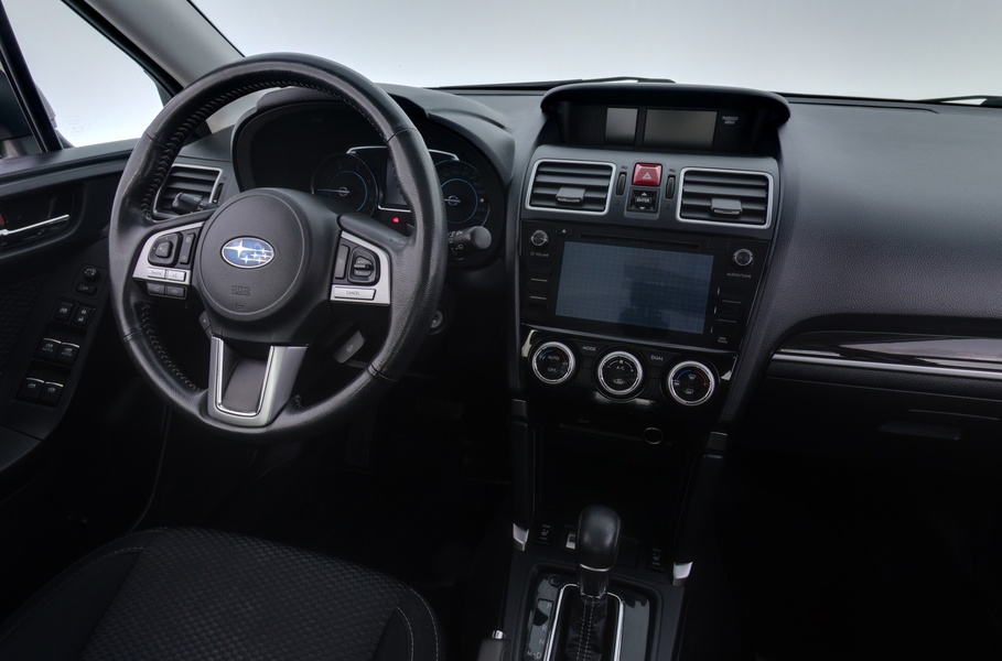 Subaru Forester vaihtoauto