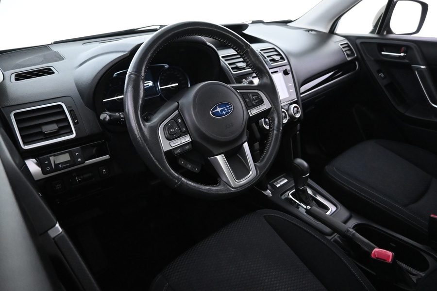 Subaru Forester vaihtoauto