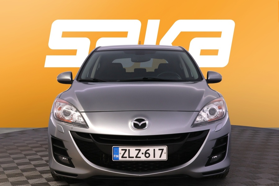 Mazda 3 vaihtoauto