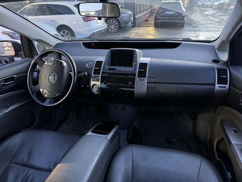 Toyota Prius vaihtoauto