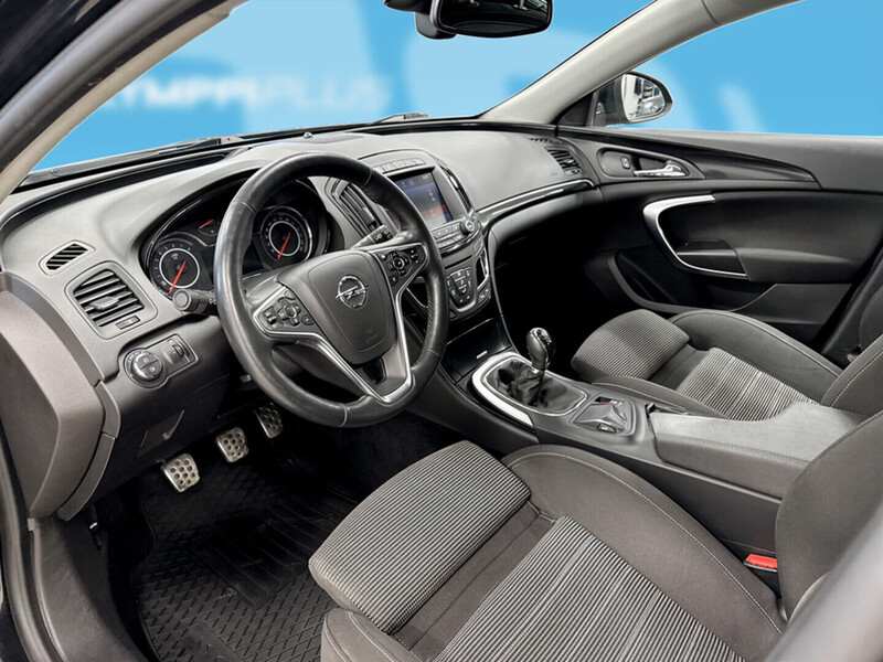 Opel Insignia vaihtoauto