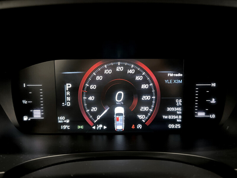 Volvo V90 Cross Country vaihtoauto