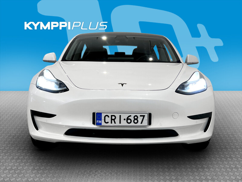 Tesla Model 3 vaihtoauto