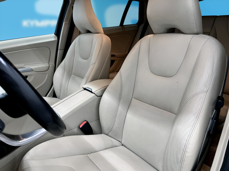 Volvo V60 Cross Country vaihtoauto