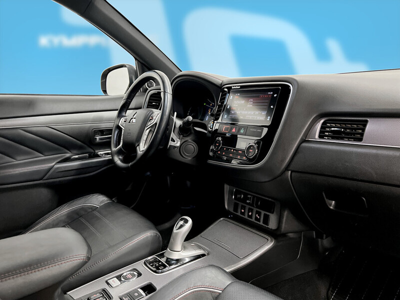 Mitsubishi Outlander PHEV vaihtoauto