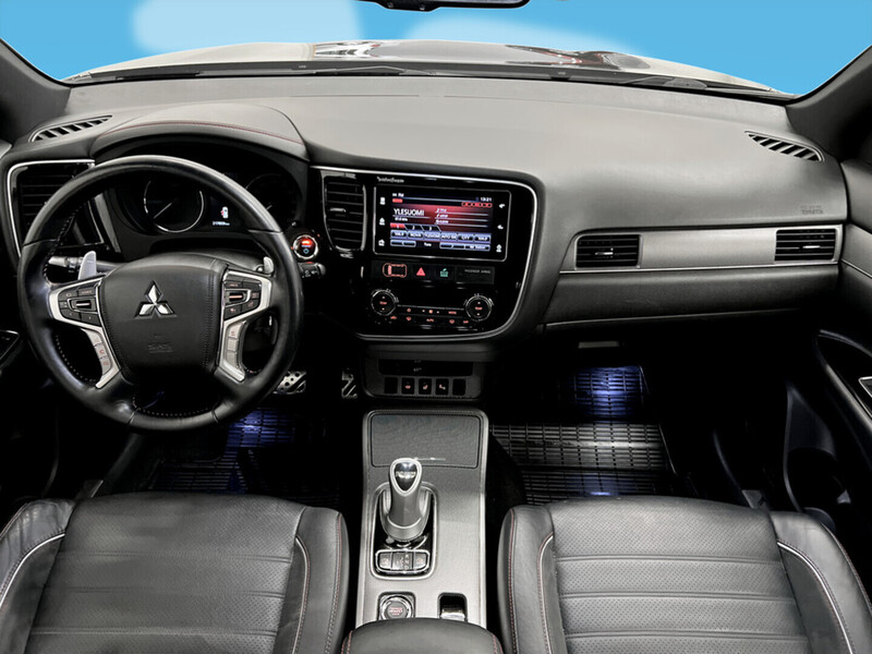 Mitsubishi Outlander PHEV vaihtoauto
