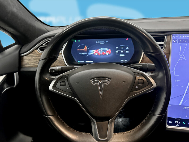 Tesla Model S vaihtoauto