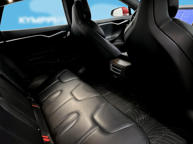 Tesla Model S vaihtoauto