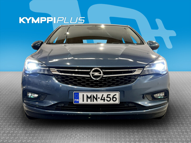 Opel Astra vaihtoauto