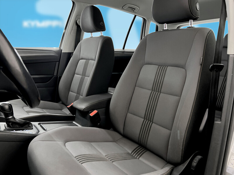 Volkswagen Golf Sportsvan vaihtoauto