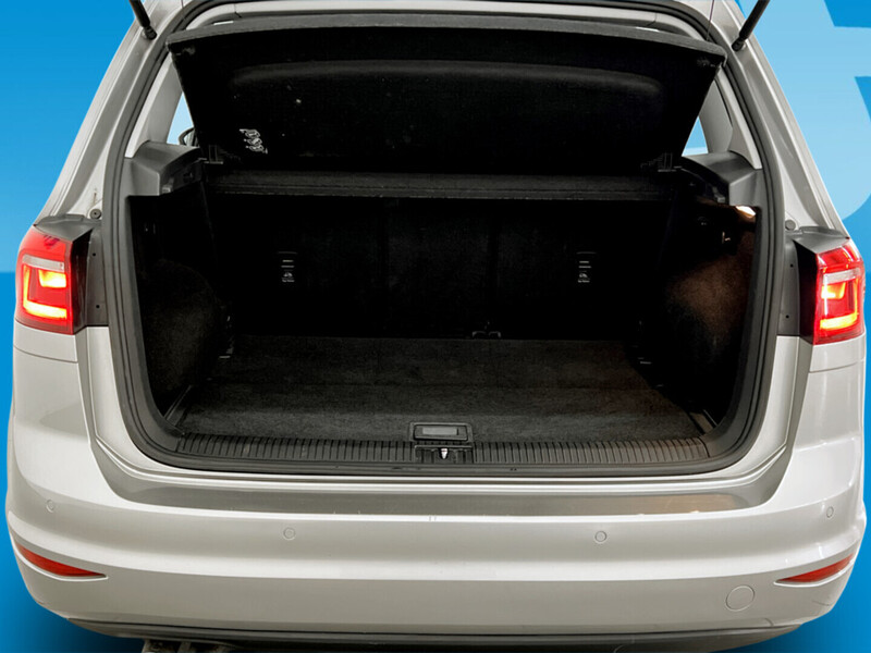 Volkswagen Golf Sportsvan vaihtoauto