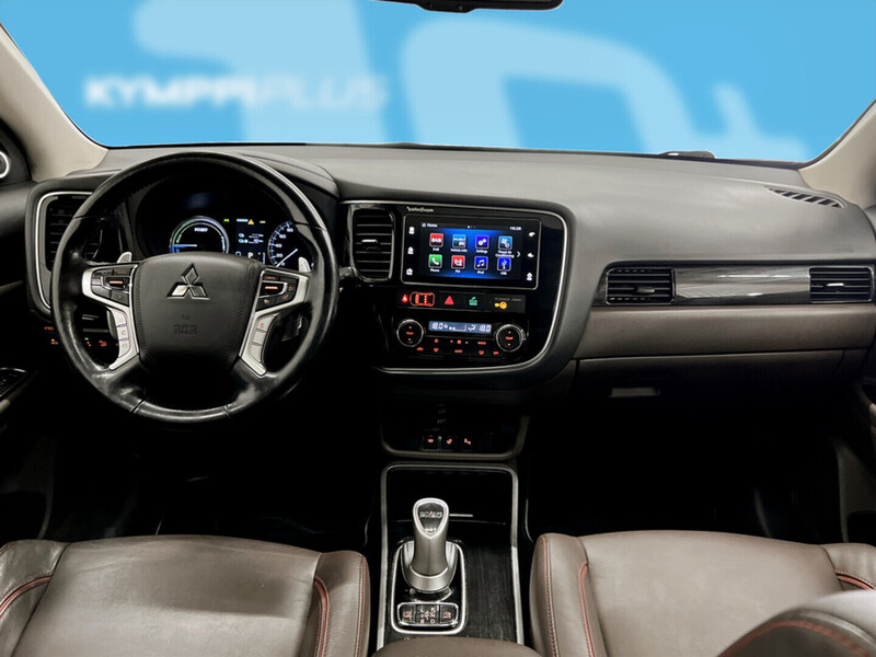 Mitsubishi Outlander PHEV vaihtoauto