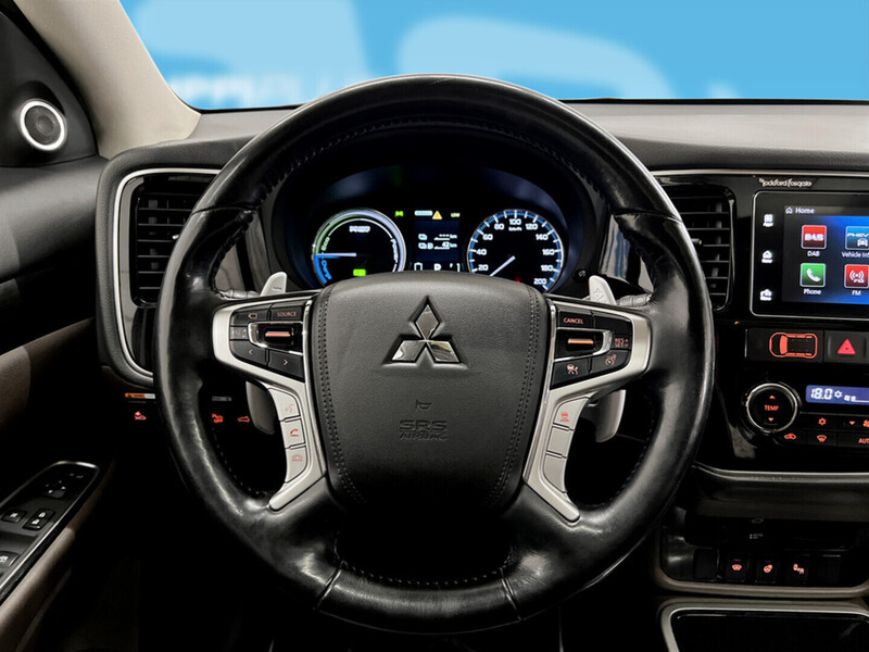 Mitsubishi Outlander PHEV vaihtoauto