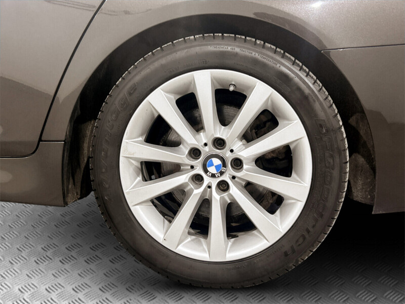 BMW 520 vaihtoauto