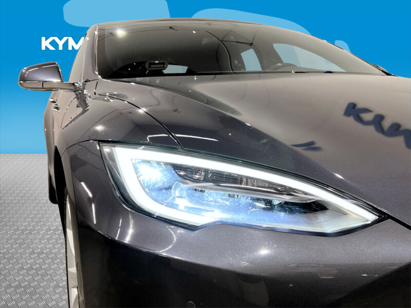 Tesla Model S vaihtoauto