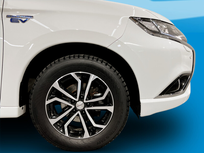 Mitsubishi Outlander PHEV vaihtoauto