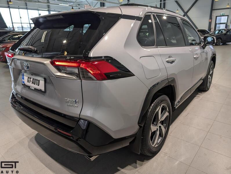 Toyota RAV4 vaihtoauto