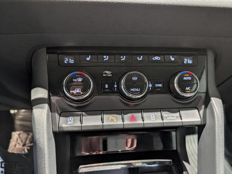 Skoda Karoq vaihtoauto