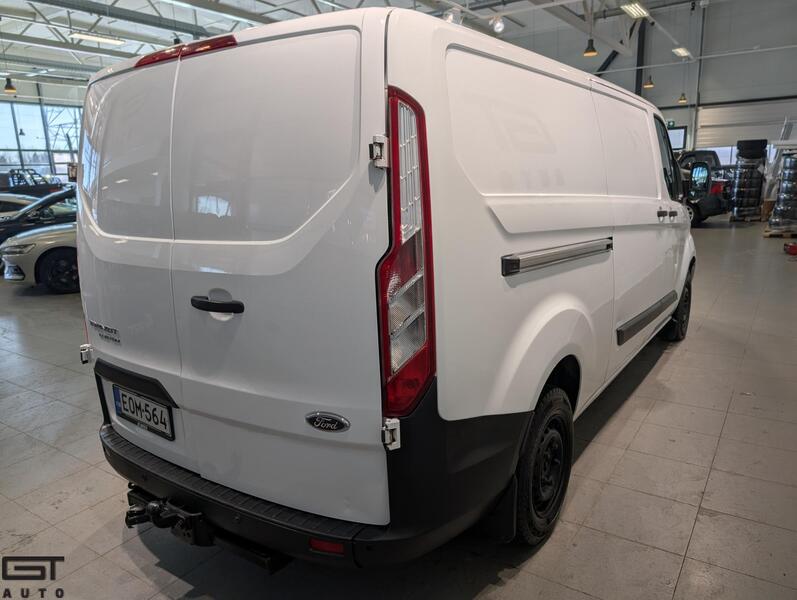 Ford Transit Custom vaihtoauto