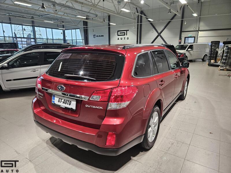 Subaru Outback vaihtoauto