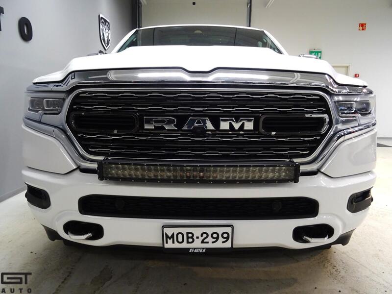 Dodge Ram vaihtoauto