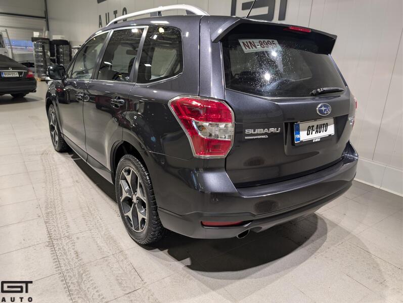 Subaru Forester vaihtoauto