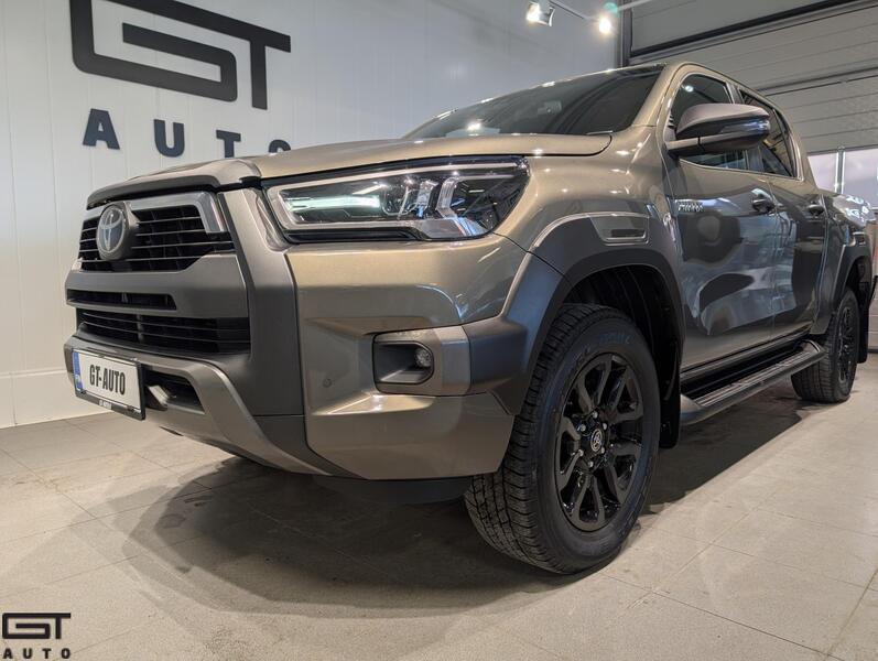 Toyota Hilux vaihtoauto