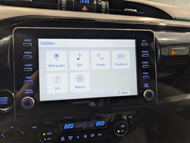 Toyota Hilux vaihtoauto