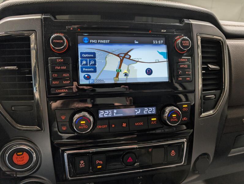 Nissan Titan vaihtoauto