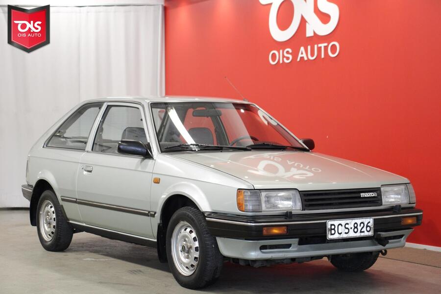 Mazda 323 vaihtoauto