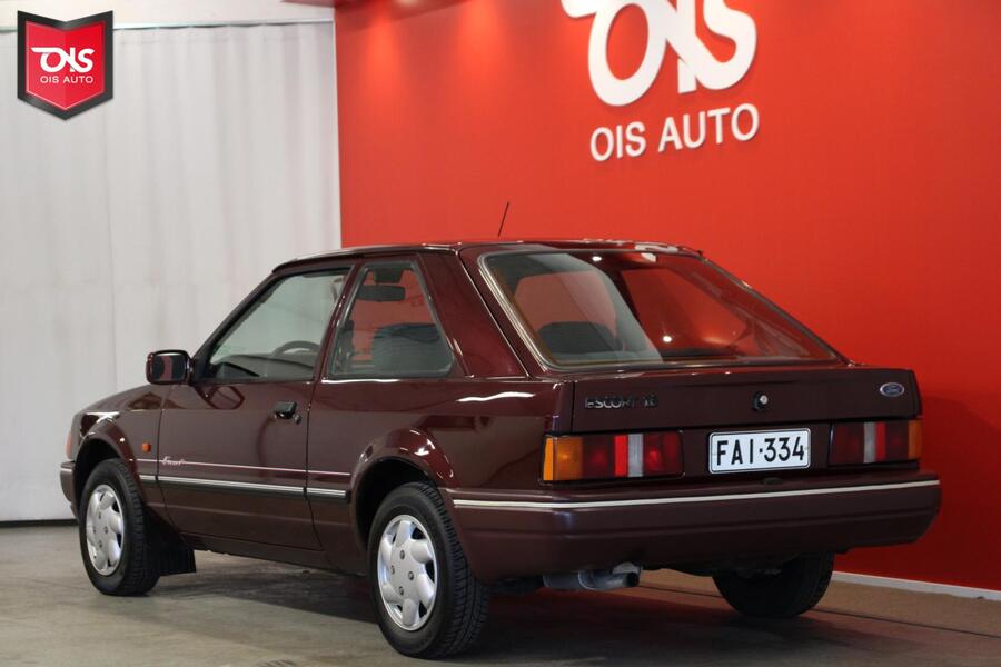 Ford Escort vaihtoauto