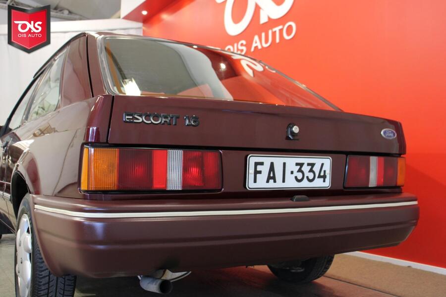 Ford Escort vaihtoauto