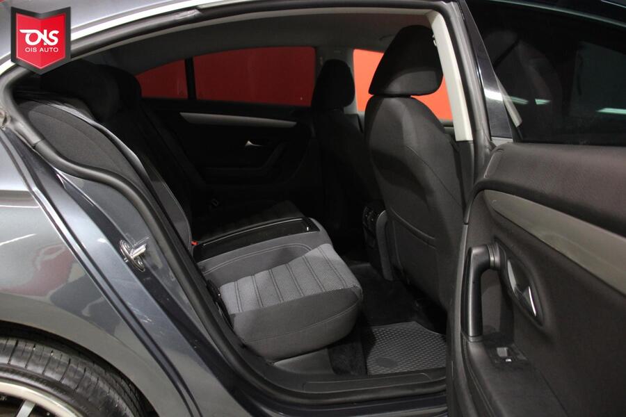 Volkswagen Passat CC vaihtoauto