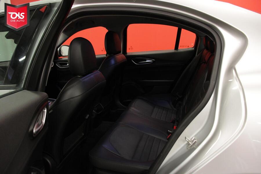 Alfa Romeo Giulia vaihtoauto