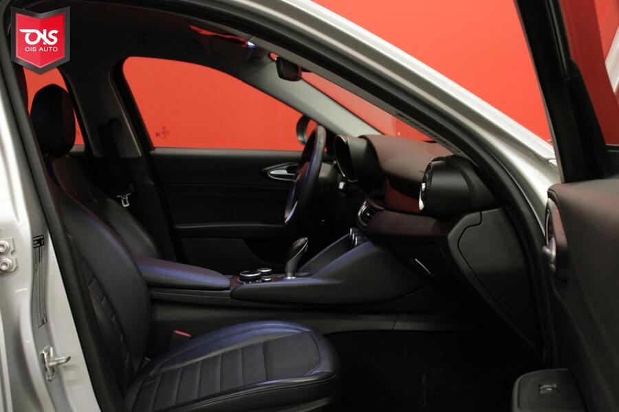 Alfa Romeo Giulia vaihtoauto