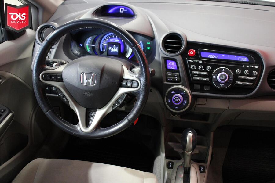 Honda Insight vaihtoauto