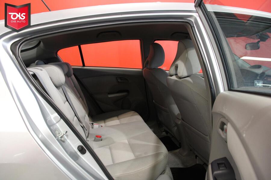 Honda Insight vaihtoauto