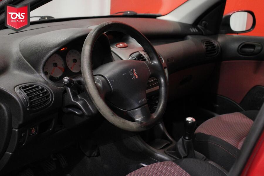 Peugeot 206 vaihtoauto