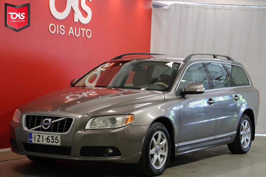 Volvo V70 vaihtoauto