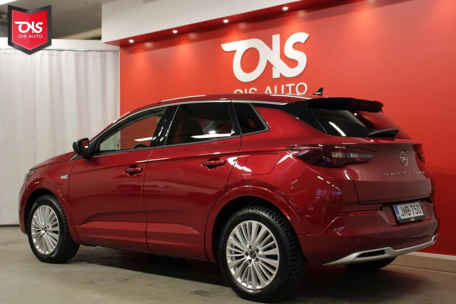 Opel Grandland vaihtoauto