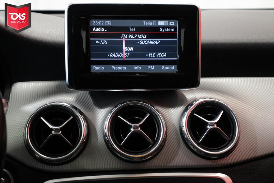 Mercedes-Benz GLA vaihtoauto