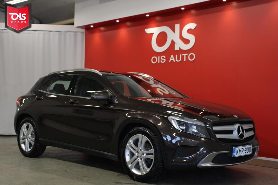 Mercedes-Benz GLA vaihtoauto